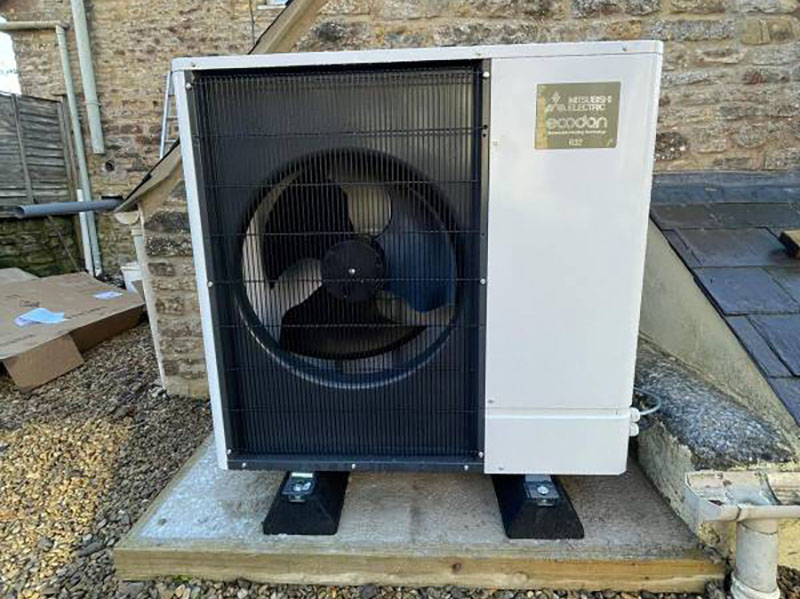 Air Source Heat Pumps Servicing